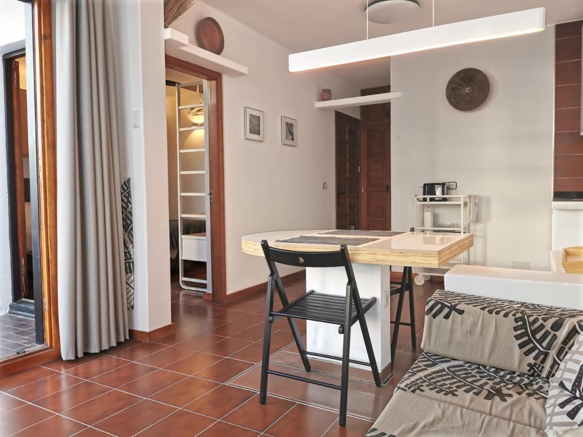 Vulcano Apartment Lanzarote กอสตา เตกีสเซ ภายนอก รูปภาพ