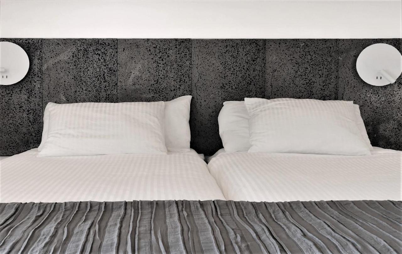 Vulcano Apartment Lanzarote กอสตา เตกีสเซ ภายนอก รูปภาพ