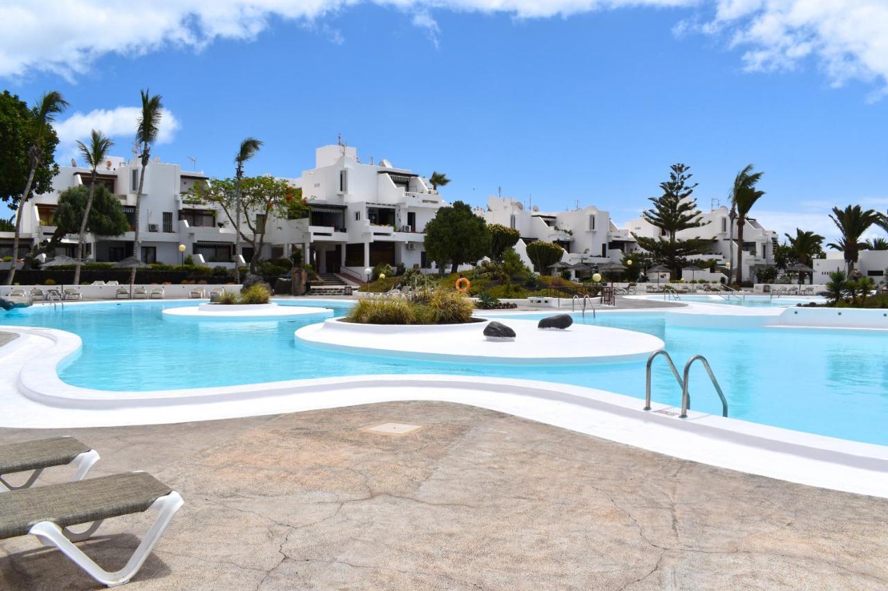 Vulcano Apartment Lanzarote กอสตา เตกีสเซ ภายนอก รูปภาพ