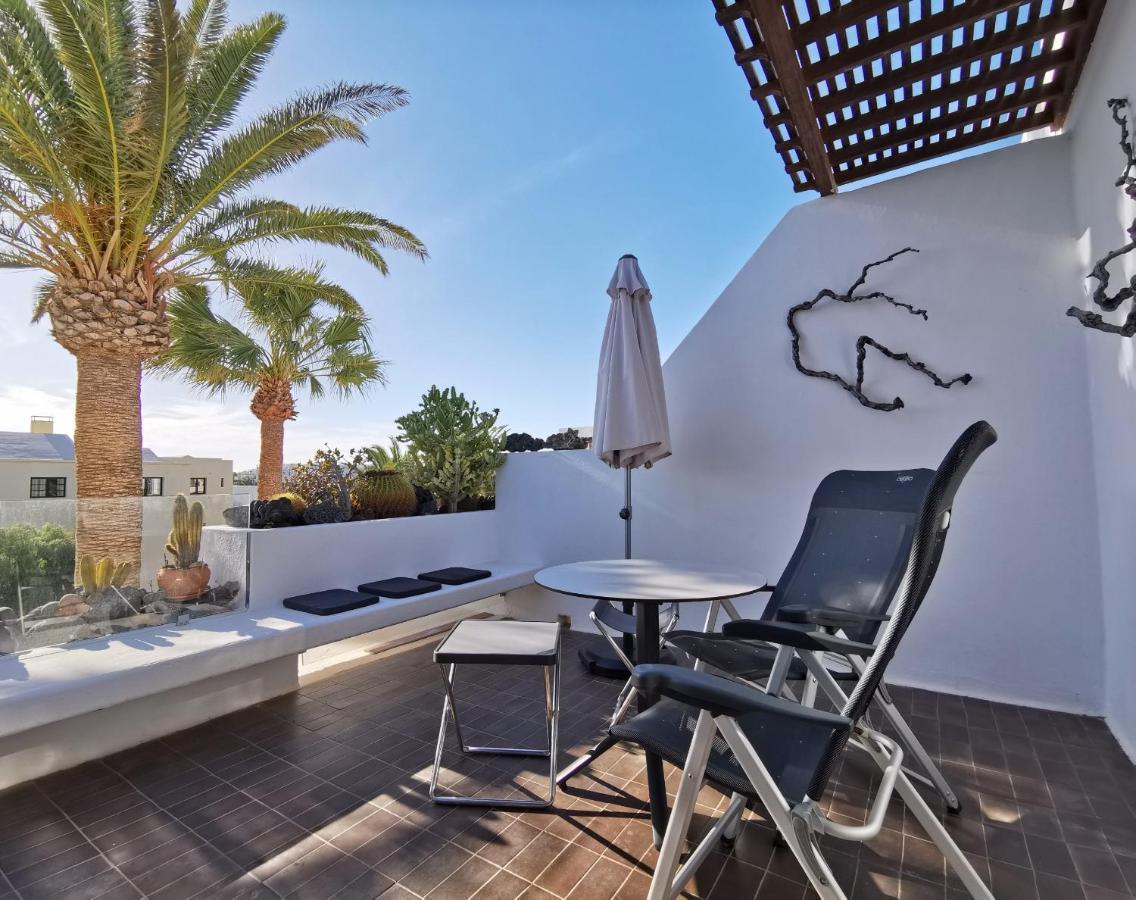 Vulcano Apartment Lanzarote กอสตา เตกีสเซ ภายนอก รูปภาพ