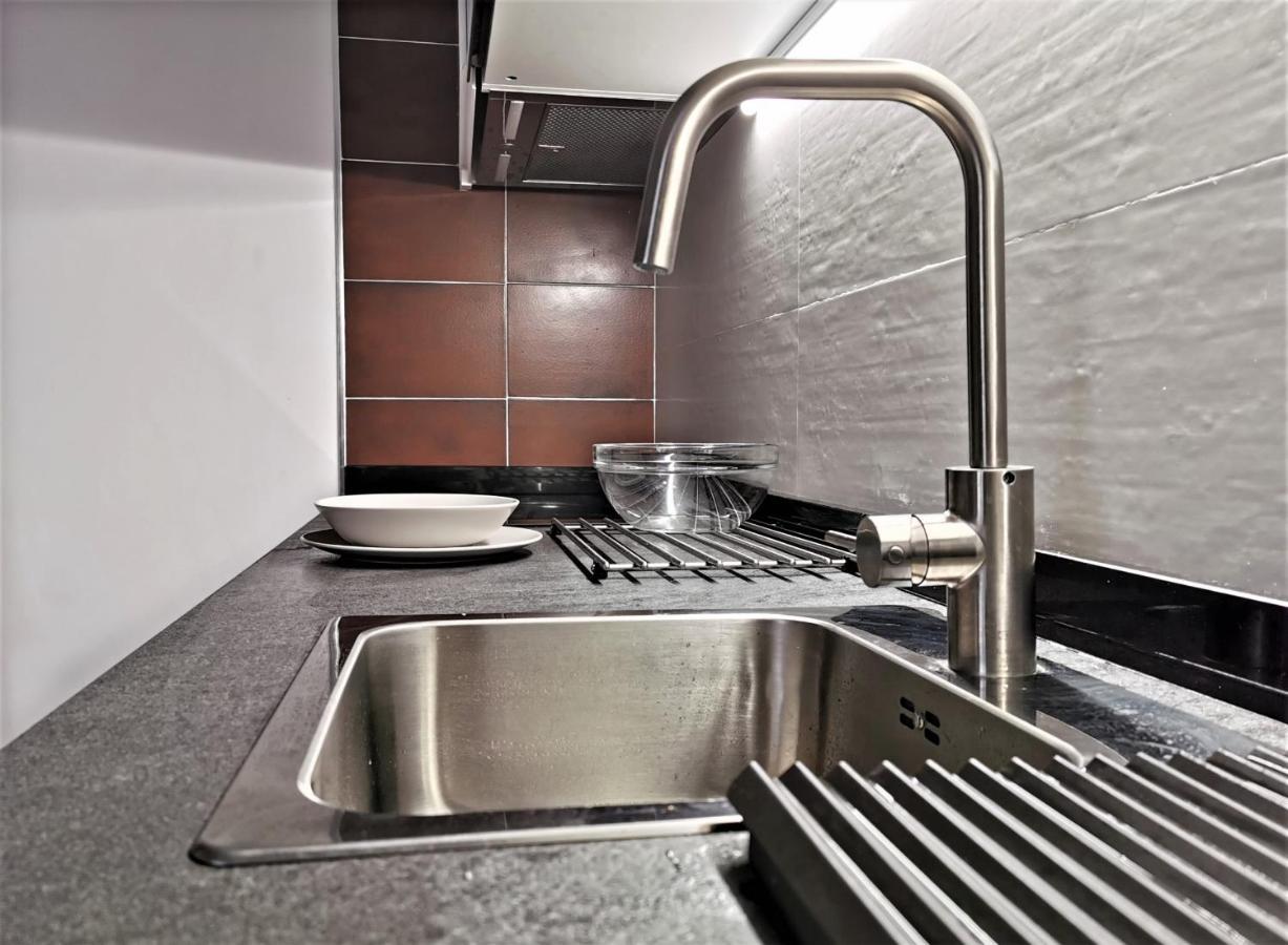 Vulcano Apartment Lanzarote กอสตา เตกีสเซ ภายนอก รูปภาพ